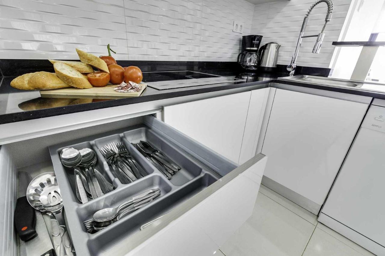 Apartamento Sea Senses Frente Al Mar Torrevieja Buitenkant foto