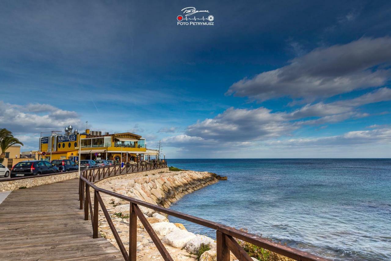 Apartamento Sea Senses Frente Al Mar Torrevieja Buitenkant foto